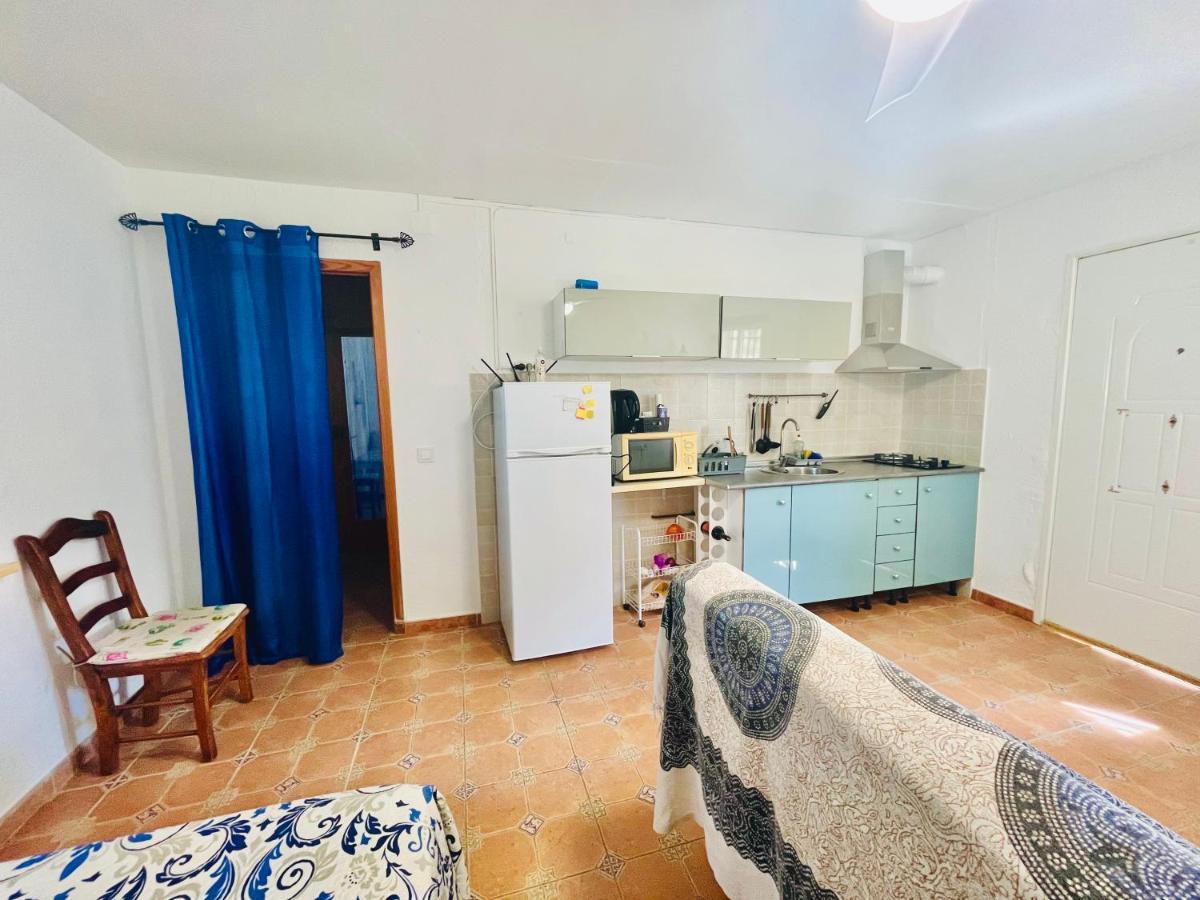 Estudio Adosado Con Jardin Y Parking Privado Alicante Eksteriør bilde